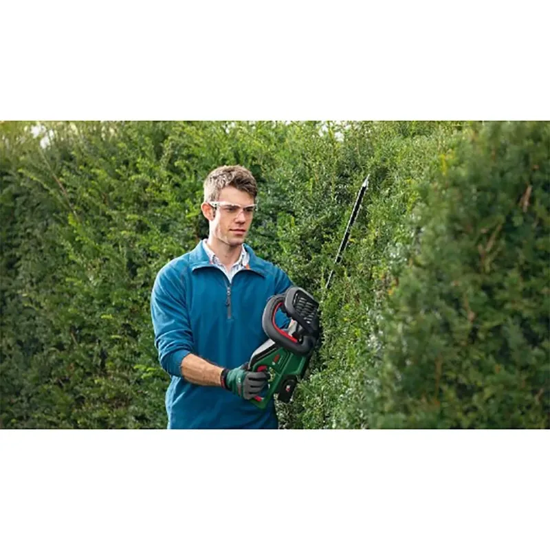 Akku-Heckenschere UniversalHedgeCut 18V-55, 1 x Akku PBA 18V 2.5Ah von Bosch Home & Garden – Produktbild 4 von 5