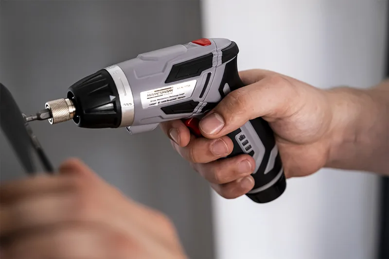 Akku-Bohrschrauber, 3,6 Volt, inkl. Bits de Brüder Mannesmann – image du produit