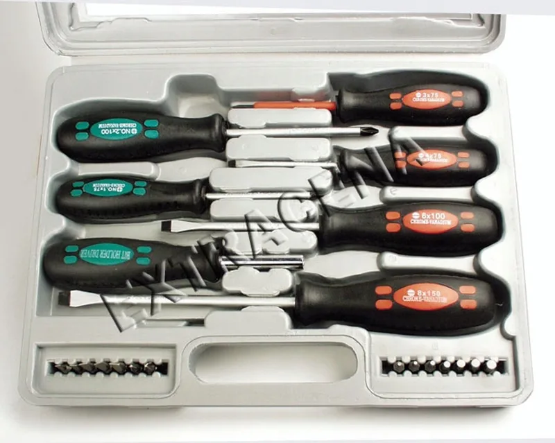 Schroevendraaierset 15-delig met Koffer - Kwaliteit & Certificering by Brüder Mannesmann – product image