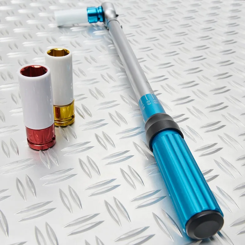 Momentsleutel 1/2 opname 60 - 330 Nm + Teflon doppenset by Datona, Blue – product image