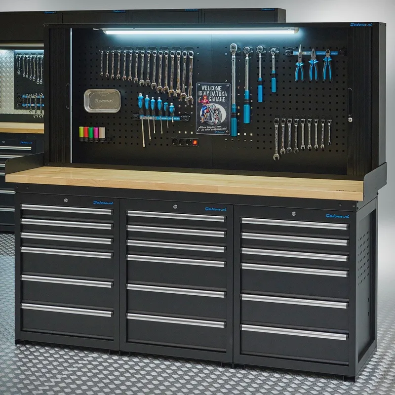 Werkbank PRO 200 cm - eiken - 18 lades en afsluitbare gatenbordkast - Zwart van Datona – productafbeelding
