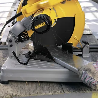 D28715-QS Haakse slijper de DEWALT – image du produit 2 sur 3