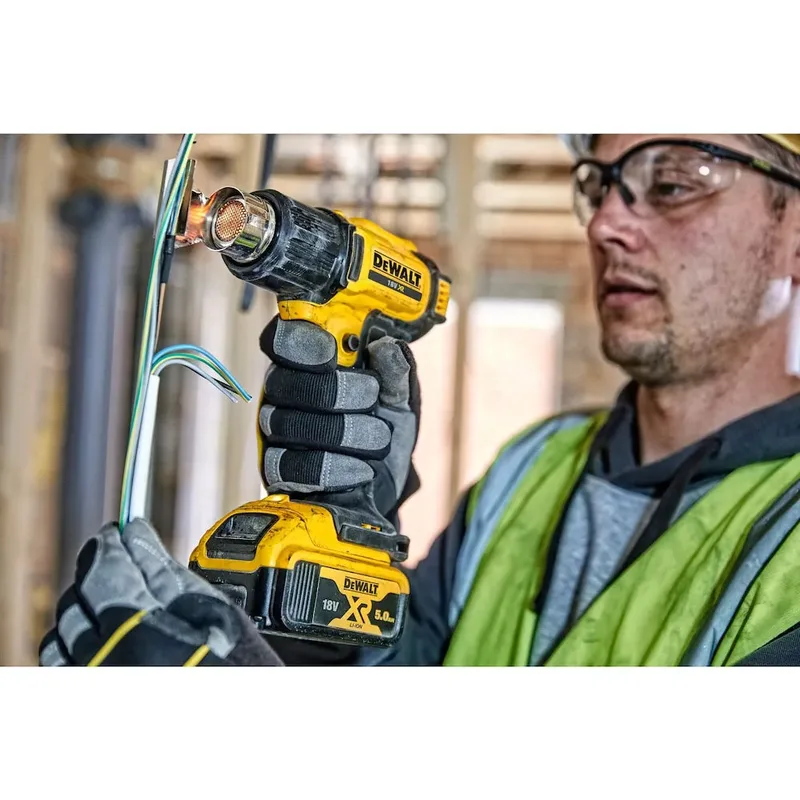 DCE530N 18V Li-ion accu heteluchtpistool body van DEWALT – productafbeelding 4 van 6