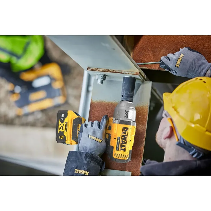 DCF900P2T Accu slagmoersleutel 1400Nm 1/2 frictiering 18V XR 5.0Ah in TSTAK van DEWALT – productafbeelding 6 van 6
