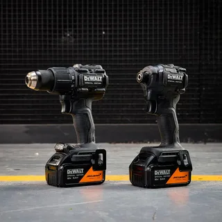 Perceuse à Percussion Mclaren Xr 18v Dcd86 Kit de DEWALT – image du produit 2 sur 4