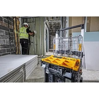 Dwst82968-1 Tstak Gereedschapskist by DEWALT – product image 2 of 4