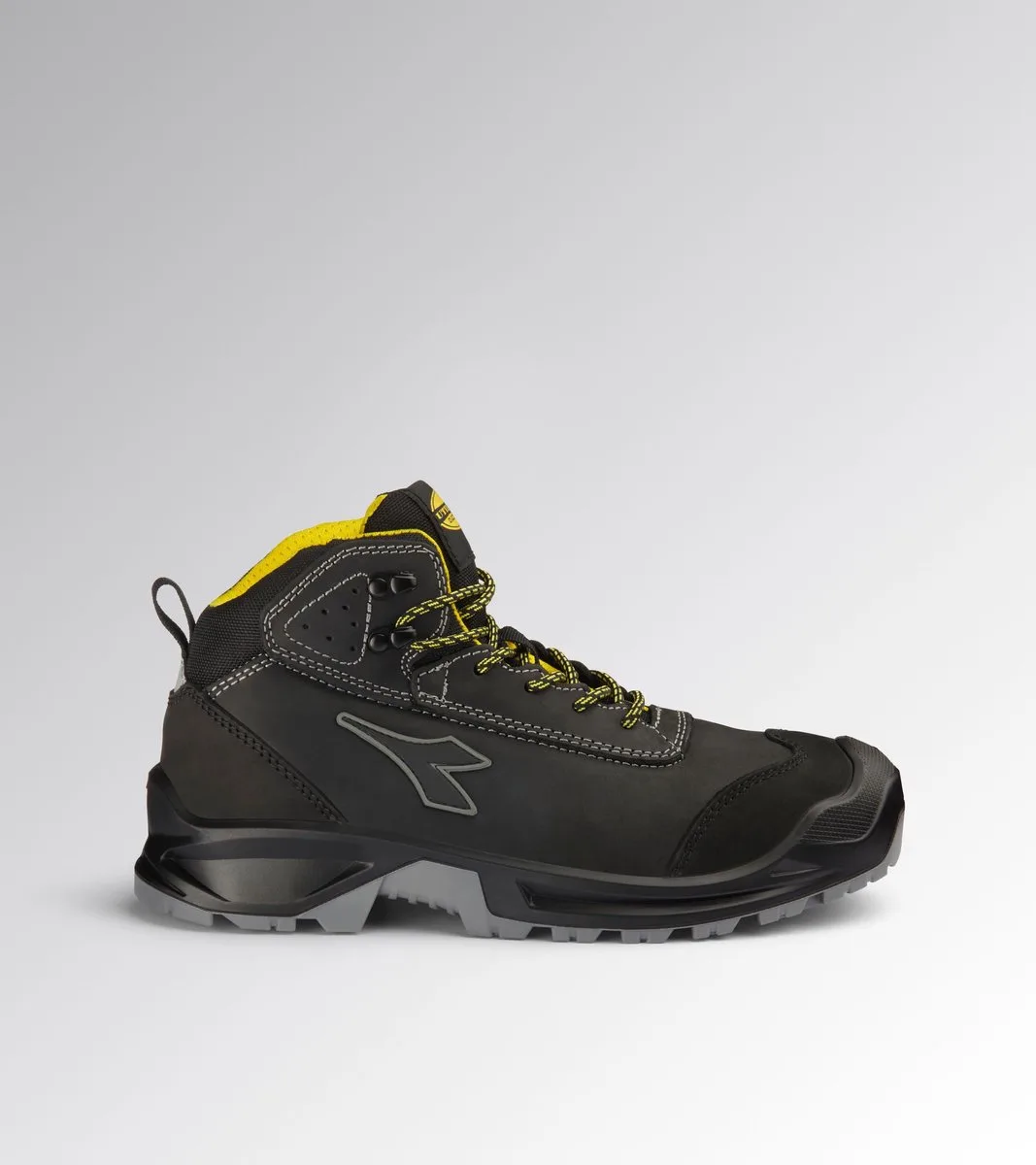 CLASSIC MID S3S FO SC LG SR BLACK de Diadora Utility, Noir, 42 – image du produit