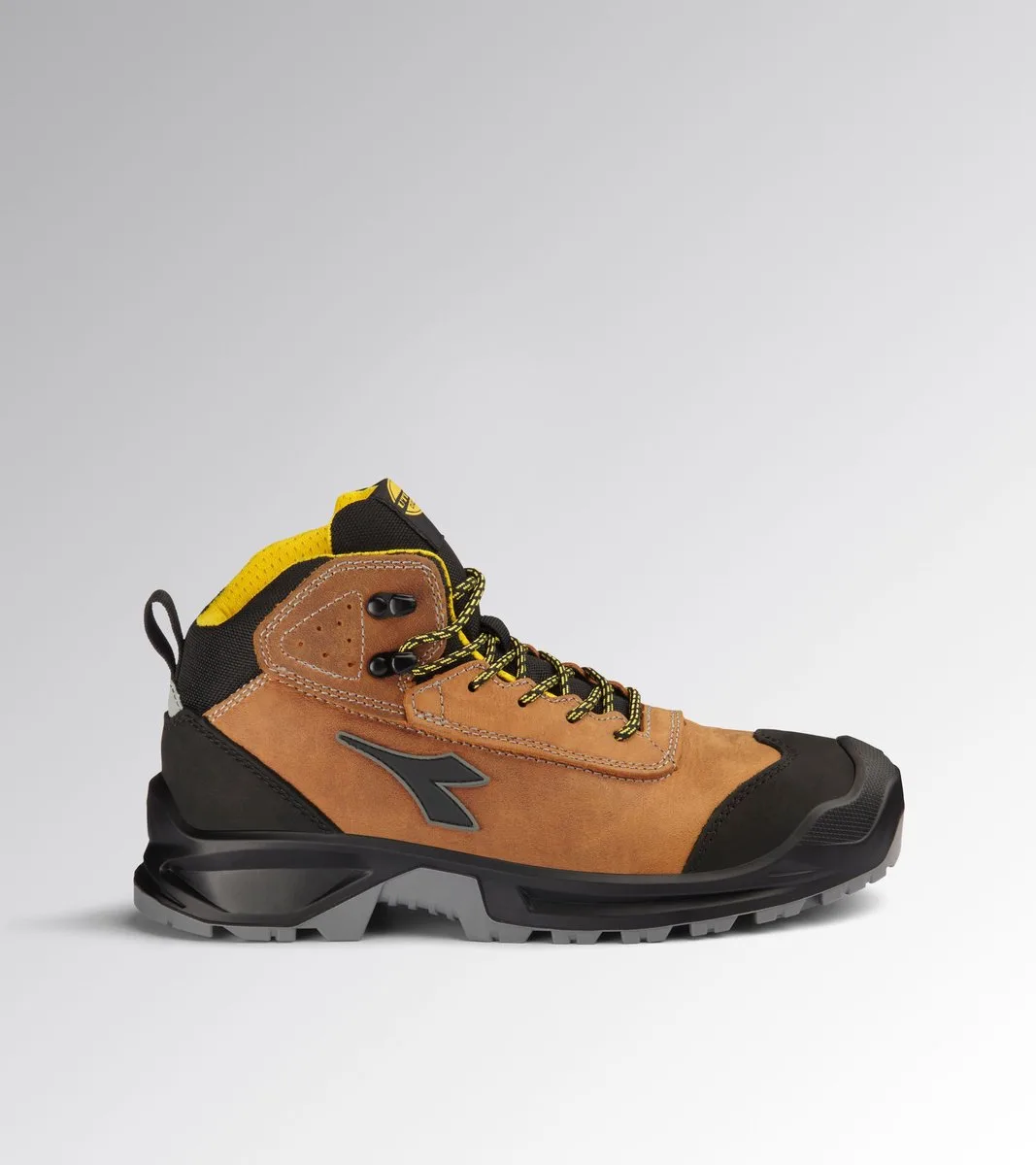 CLASSIC MID S3S FO SC LG SR DARK BROWN (30050) de Diadora Utility, Donkerbruin, 41 – image du produit