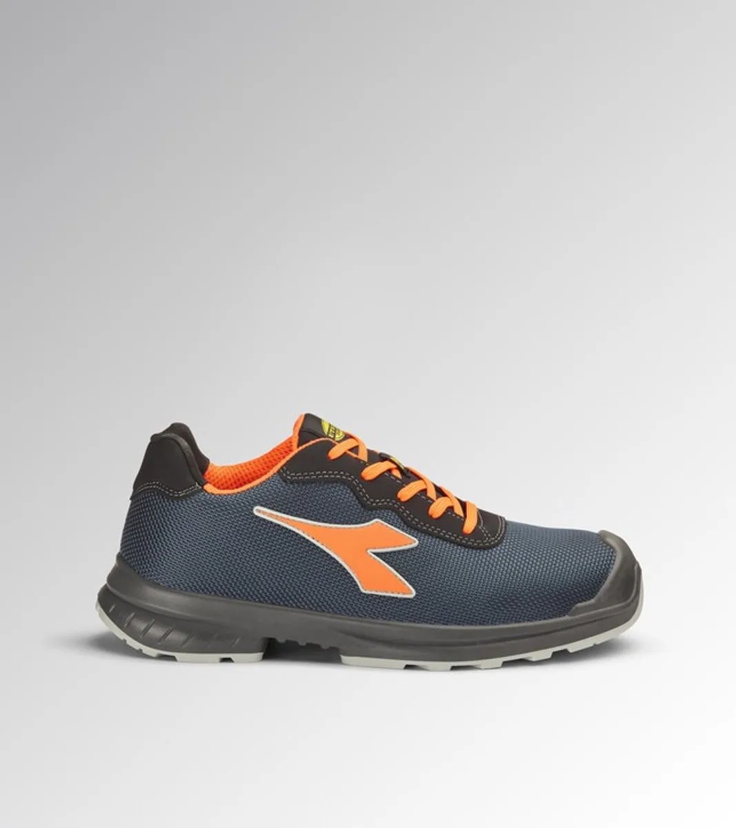 FLASH LOW S1PS FO SR LG SC ESD BLUE ATLANTIC de Diadora Utility, Blue atlantic, 39 – image du produit
