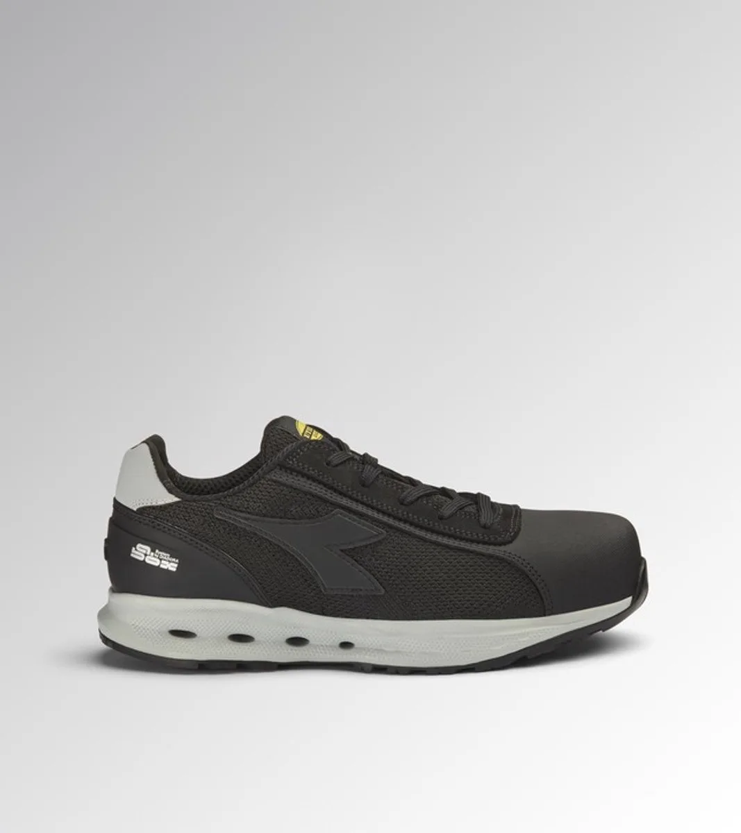 GLOVE A.BOX LOW PRO S1PS FO SR HRO BLACK de Diadora Utility, Noir, 46 – image du produit