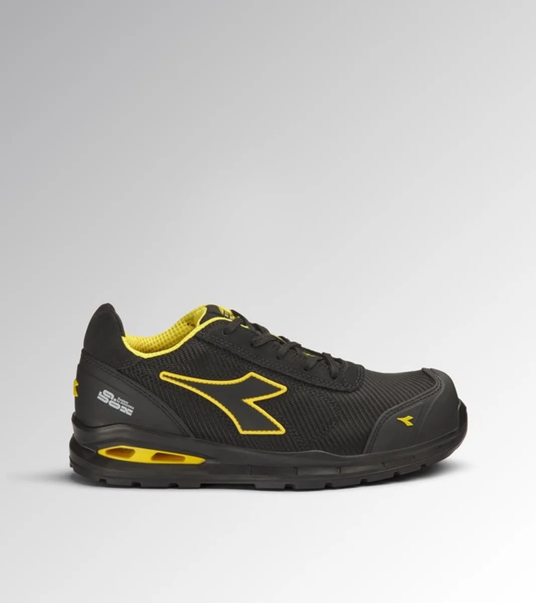 RUN A.BOX CBF LOW S3S FO SR SC black de Diadora Utility, Noir, 36 – image du produit