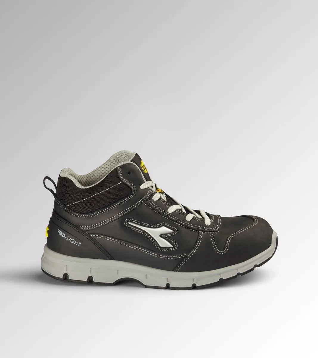 RUN MID S3S FO SR BLACK by Diadora Utility, Black, 35 – product image