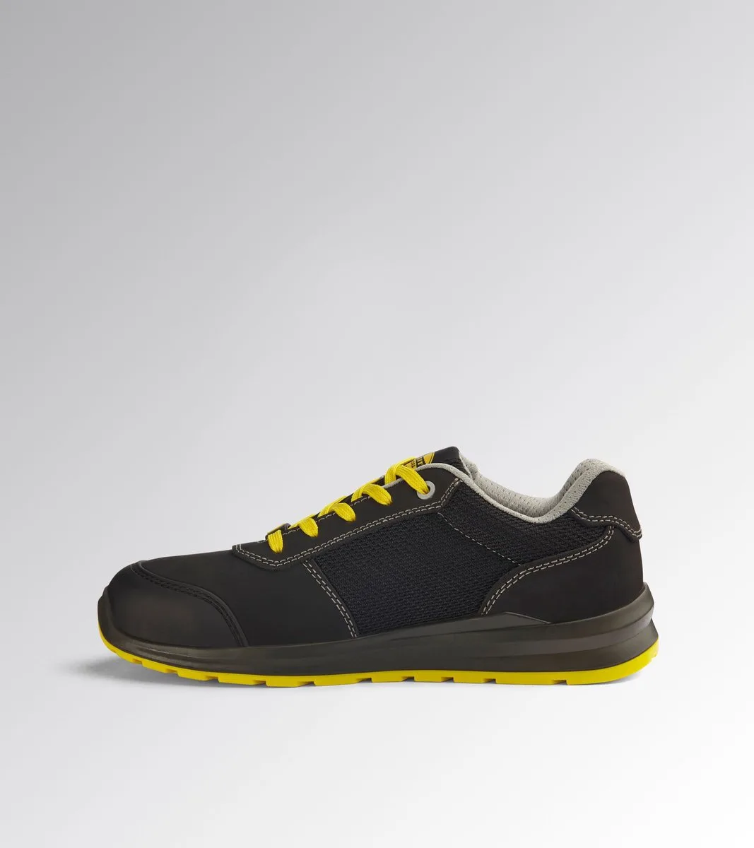 SPEEDY LOW S1PS FO SR SC ESD MF BLACK de Diadora Utility, Noir, 46 – image du produit