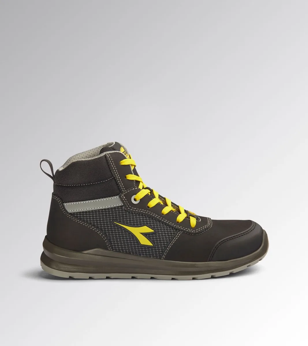 SPEEDY MID S3S MF BLACK de Diadora Utility, Noir, 48 – image du produit