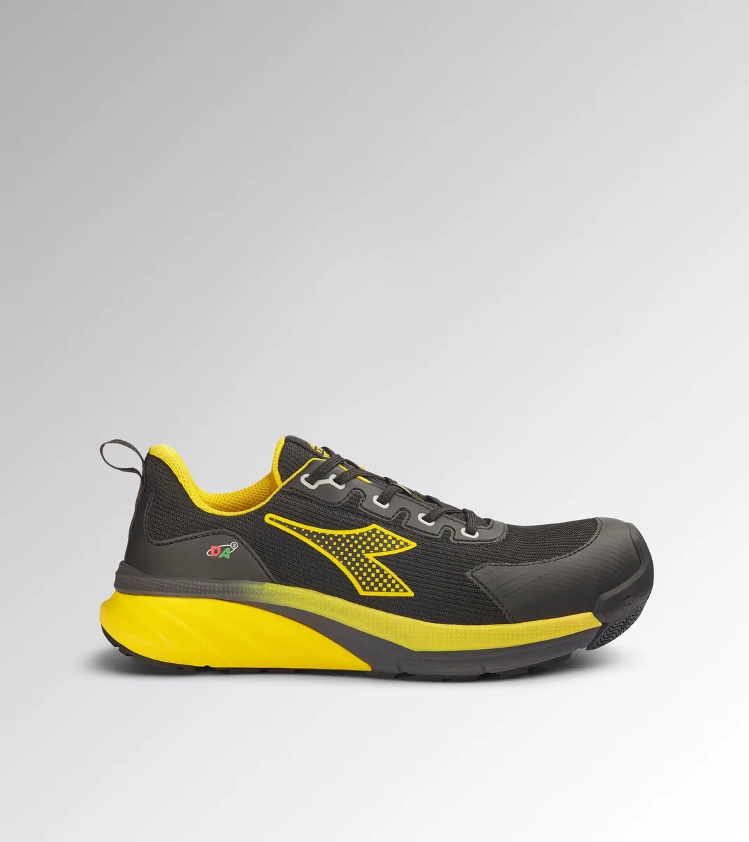 VORTEX DA2 LOW S3S BLACK /YELLOW CROMS by Diadora Utility, Black, Yellow croms, 38 – product image