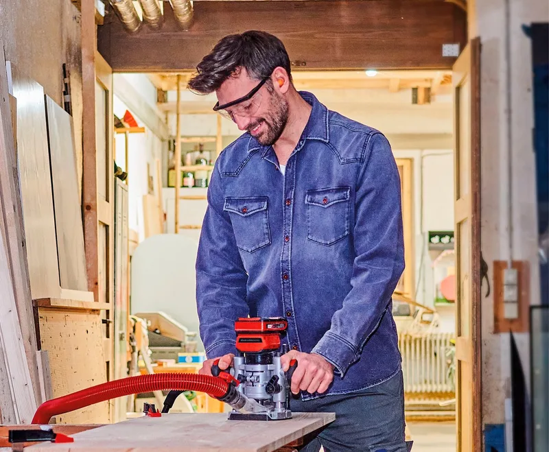 Professional Défonceuse 4350411 TP-RO 18 Li BL - Solo sans batterie, sans chargeur de Einhell, Rouge – image du produit 2 sur 4