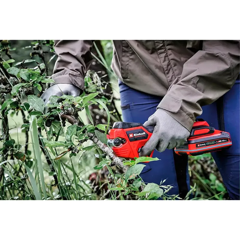 Accu Telescopische Takkenschaar GP-LS 18/28 Li T BL Solo - Power X-Change - 18 V/Li-ion - Takdikte tot 28 mm - Werken tot 3.8m hoogte - Veiligheidsschakelaar - Excl. accu en lader van Einhell – productafbeelding 2 van 2