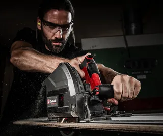 Akku-Tauchsäge PROFESSIONAL TP-PS 18/165 Li BL (1x4,0 Ah), Inkl. Akku und Ladegerät fra Einhell, Grå, Rød, Sort – produktbillede 2 af 2