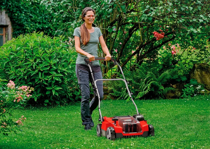 Akku-Vertikutierer / Lüfter Power X-Change GE-SC 36/35 Li - Solo, 35 cm Arbeitsbreite, ohne Akku und Ladegerät by Einhell – product image 2 of 5