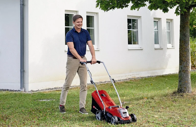 Akkurasenmäher GE-CM 18/33 Li-Solo, 33 cm Schnittbreite, ohne Akku und Ladegerät von Einhell, Rot – Produktbild 4 von 4