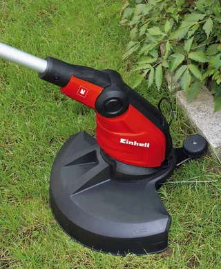 Elektrische Grastrimmer GC-ET 4530 Set - 450 W - Maaidiameter: 30 cm - Telescopische steel - Motorkop -90° en +90° verstelbaar - Incl. 3x draadspoelen von Einhell – Produktbild 2 von 3