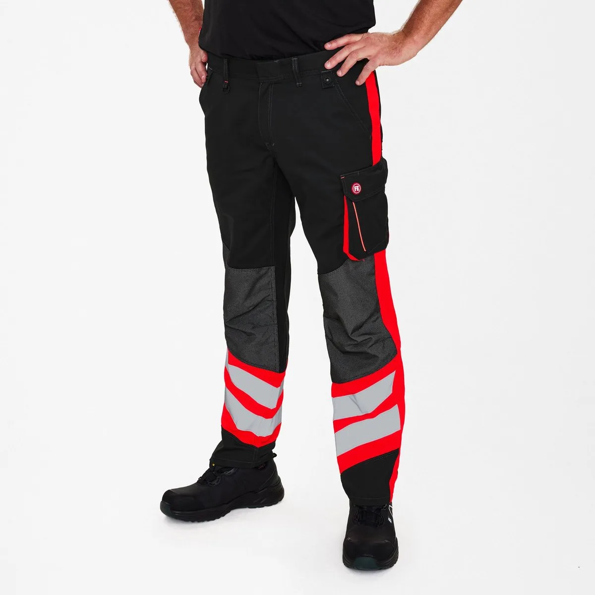 Cargo werkbroek 2870-217 - Black / Hi-vis Red van FE Engel, Zwart, Hi-vis Red, 56 – productafbeelding