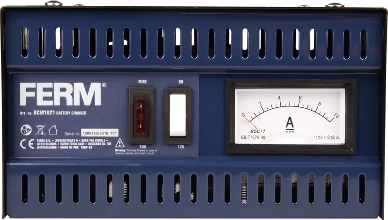 BCM1021 - Acculader - 6V -12V - Maximaal - 75Ah - 5A - Automatische - beveiliging - Inclusief - Set accuklemkabels - Handige - ampèremeter - Voor - accu - van - Auto - Motor - Boot - Brommer - Busje by Ferm – product image