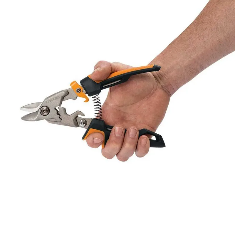 Ciseaux à Tôle Droits Powergear Bulldog Pour L´aviation 38.1 Mm by Fiskars – product image 3 of 5