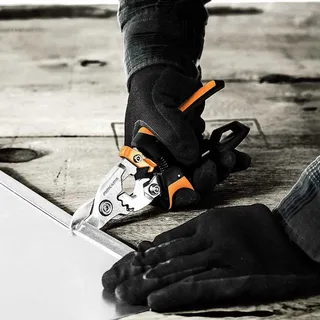 Ciseaux à Tôle Droits Powergear Bulldog Pour L´aviation 38.1 Mm by Fiskars – product image 4 of 5
