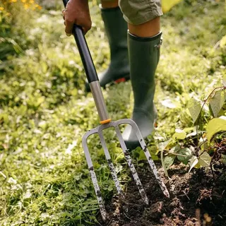 Ergonomic Spitvork - Tuinvork - Mestvork - 132 cm by Fiskars – product image 6 of 6