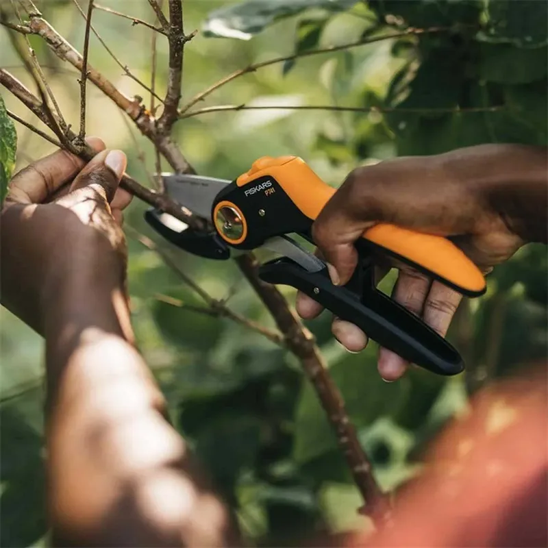 Fiskars 1057171 Plus PowerLever snoeischaar aambeeld P741 - 24mm von Fiskars – Produktbild 3 von 3