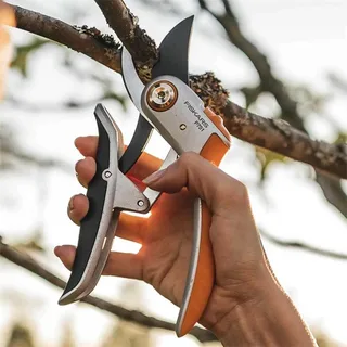 Fiskars 1057172 Plus PowerLever metalen snoeischaar bypass P751 - 24mm van Fiskars – productafbeelding 4 van 4