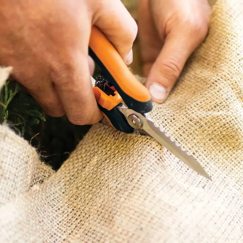 Fiskars 1063328 Solid™ SP320 Gartenschere by Fiskars – product image 5 of 6