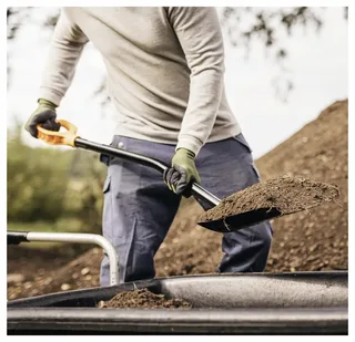 Fiskars 1067518 Schaufel D-Griff von Fiskars – Produktbild 2 von 2