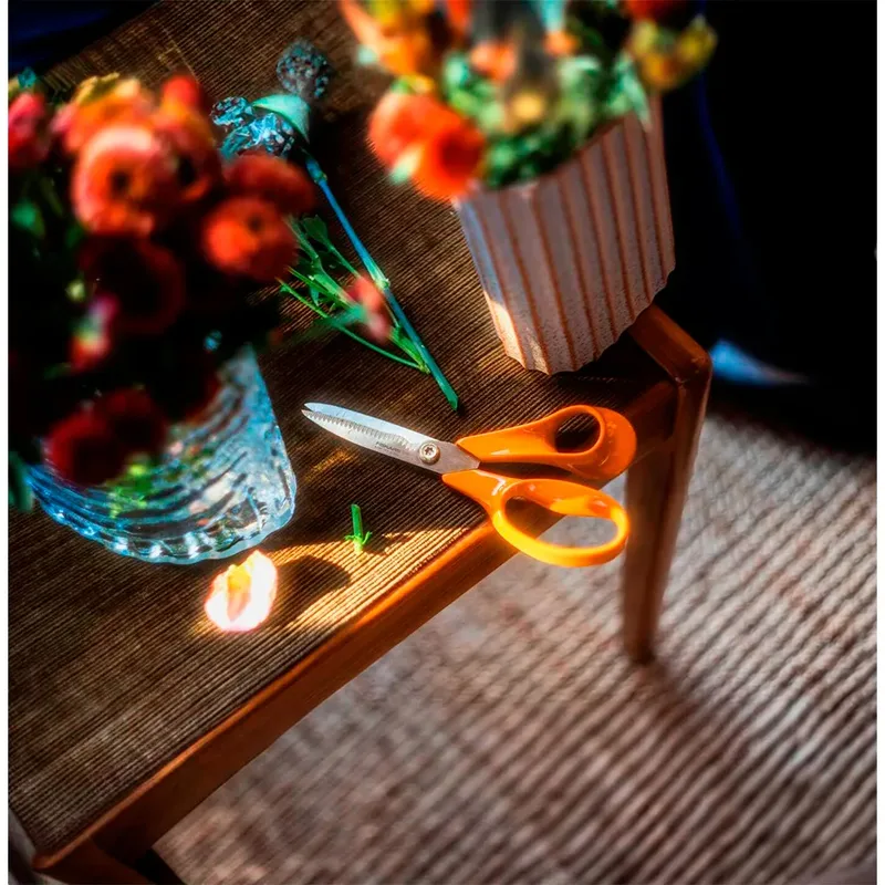 Fiskars 1075052 Gartenschere 180 mm van Fiskars – productafbeelding 4 van 5