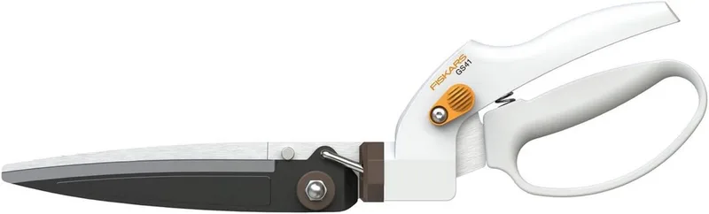 Gartenschere Rasenkantenschere GS41 für Form- und Rückschnitt von Rasen und Hecken, (1-tlg) by Fiskars, White – product image 1 of 4