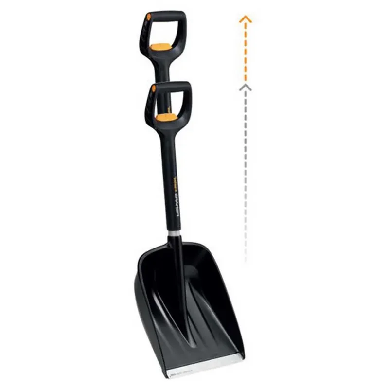 Pelle à Neige X-series Car Telescopic van Fiskars – productafbeelding 3 van 6