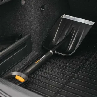 Pelle à Neige X-series Car Telescopic van Fiskars – productafbeelding 5 van 6