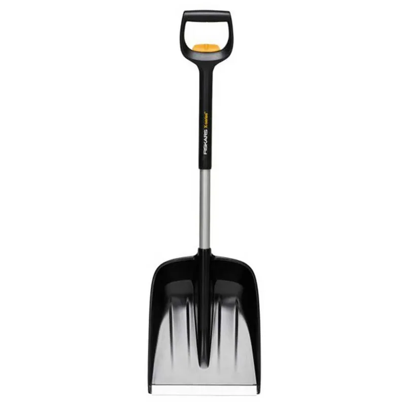 Pelle à Neige X-series Car Telescopic van Fiskars – productafbeelding 1 van 6