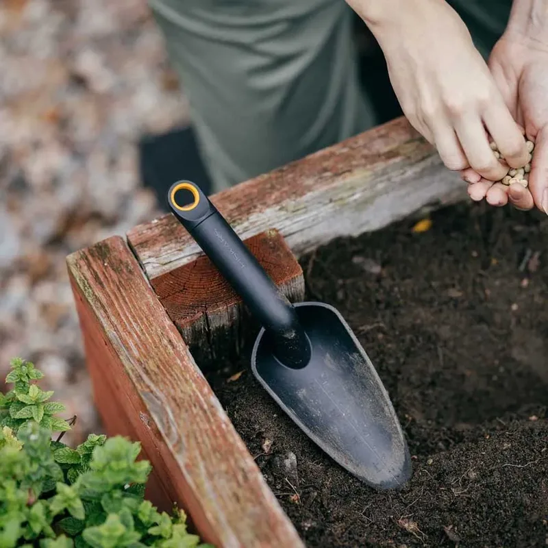 Pelle à Transplantation F1071899 van Fiskars – productafbeelding 5 van 6