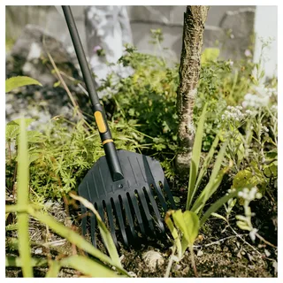 Rechen 1082704 21.7 cm QuikFit™ by Fiskars – product image 2 of 2