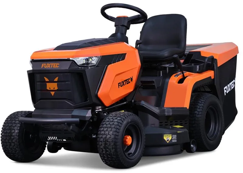 FX-RMT92A zitmaaier met 92 cm maaibreedte, 452cc motor, hydrostatische transmissie, grasopvangbak van 280 liter, 6-standen maaihoogteverstelling by FUXTEC – product image