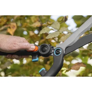 2 in 1 EnergyCut Heggenschaar - 2.5x meer kracht - Totale lengte 60 cm van Gardena – productafbeelding 2 van 5