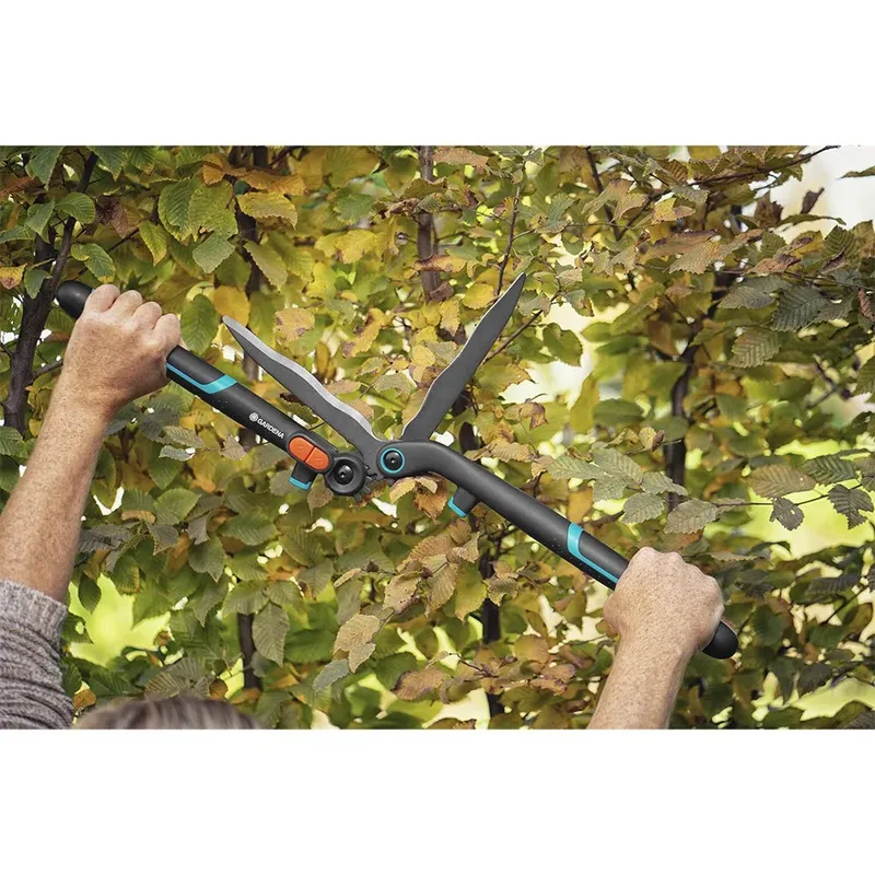 2 in 1 EnergyCut Heggenschaar - 2.5x meer kracht - Totale lengte 60 cm van Gardena – productafbeelding 4 van 5