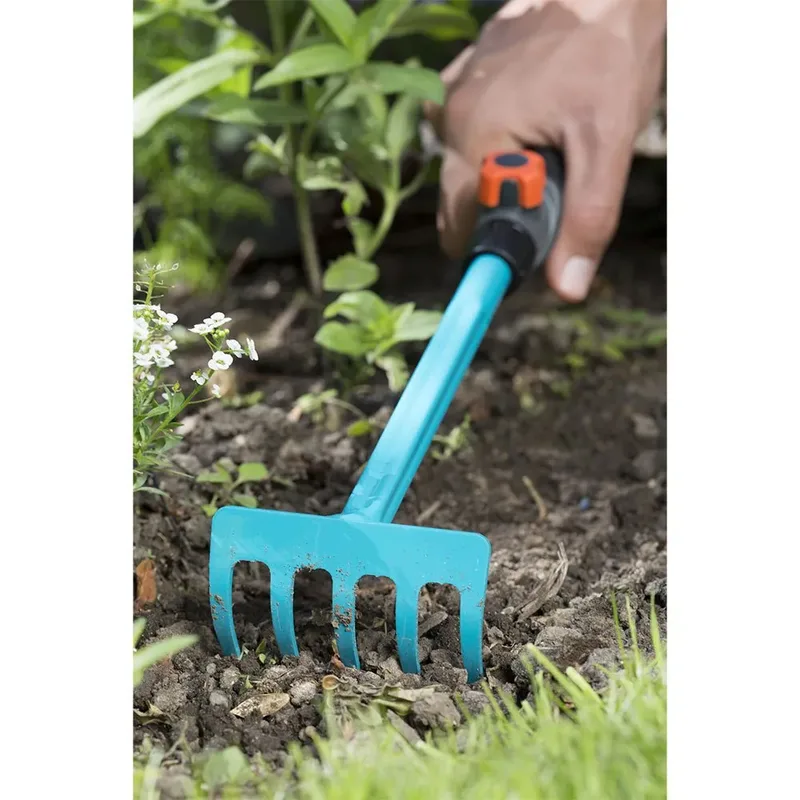 Combisystem Handharkje Hark - Werkbreedte 8,5 cm van Gardena – productafbeelding 3 van 5