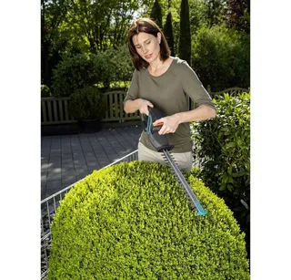 EasyCut Li Accu Heggenschaar - Meslengte 40 cm - Mesopening 16 mm by Gardena – product image 4 of 5