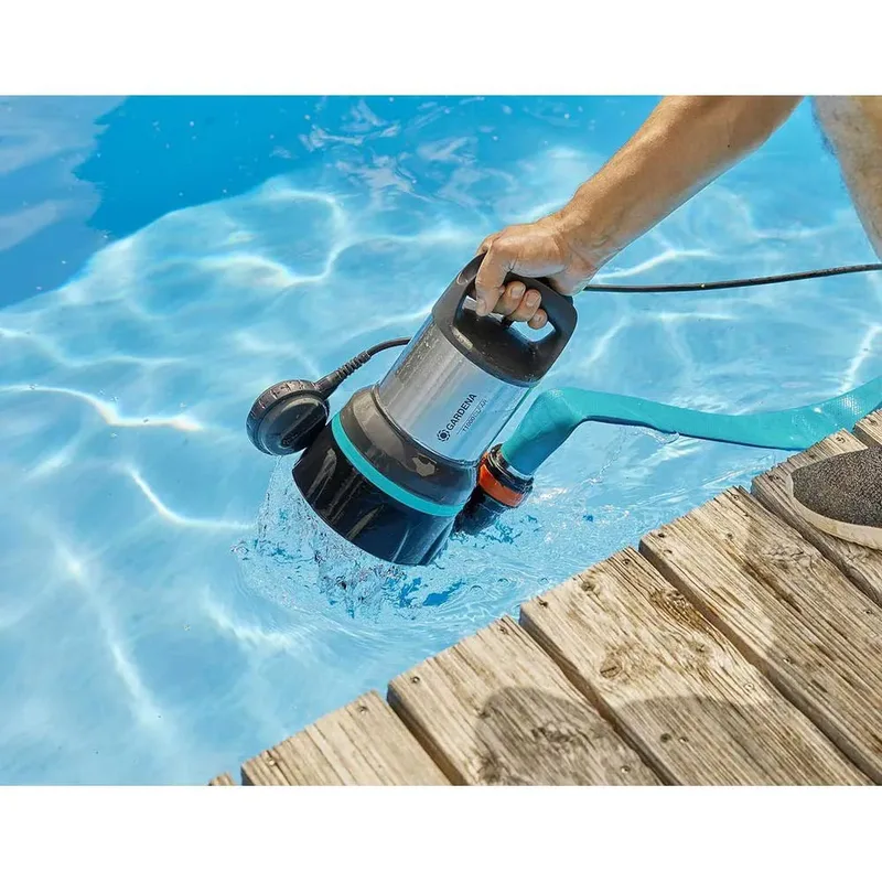 Elektro-Rasenmäher Clear Water Pump 11000 by Gardena – product image 5 of 6
