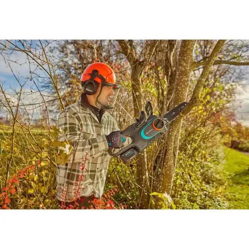 Kettingzaag 250/18V P4A Set de Gardena – image du produit 6 sur 6
