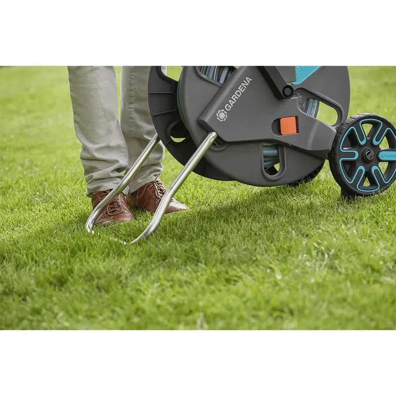 Chariot à Tuyau D´arrosage Aquaroll Easy 30 M de Gardena, Gris – image du produit 4 sur 6