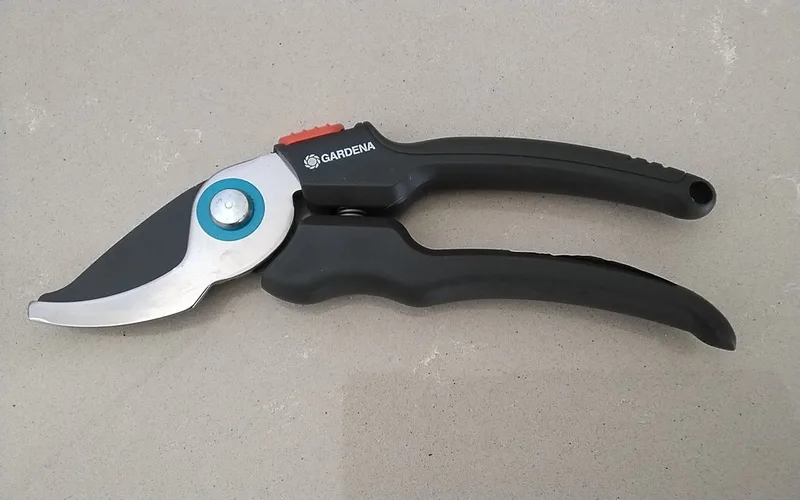snoeischaar tuingereedschap van Gardena – productafbeelding